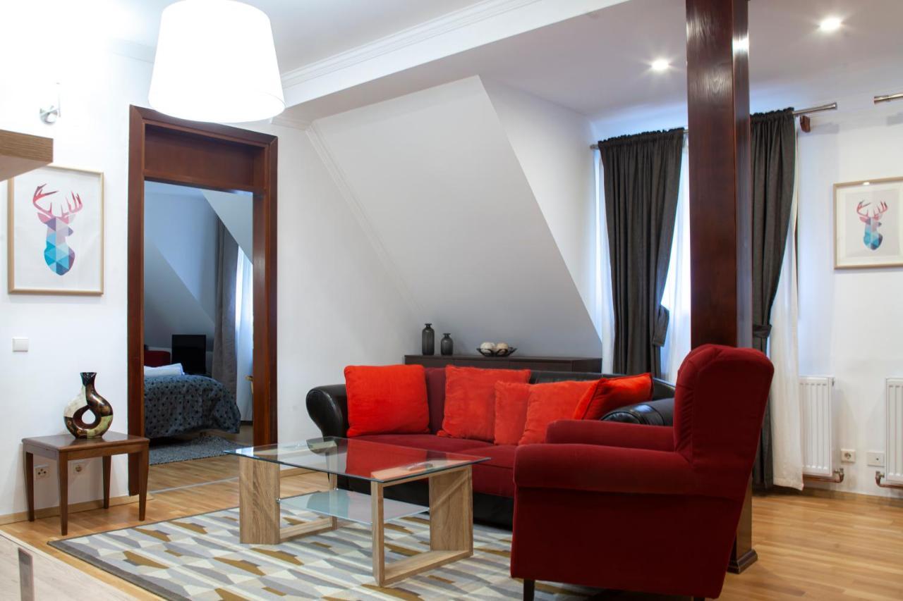קופאוניק Hotel Junior מראה חיצוני תמונה