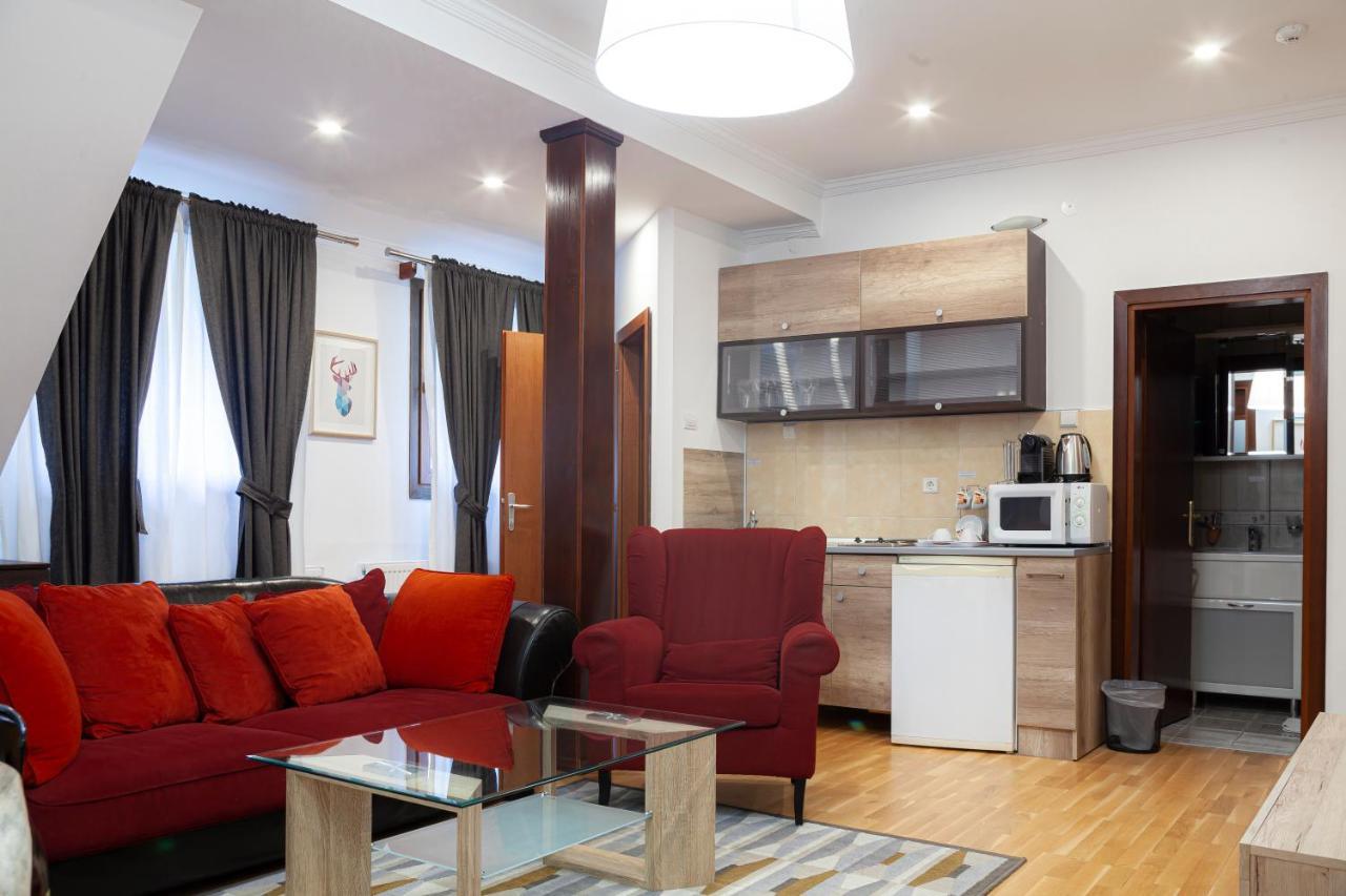 קופאוניק Hotel Junior מראה חיצוני תמונה